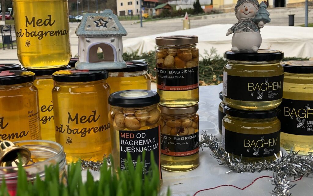 zagorski-bagremov-med-cvjetni-livadni_11