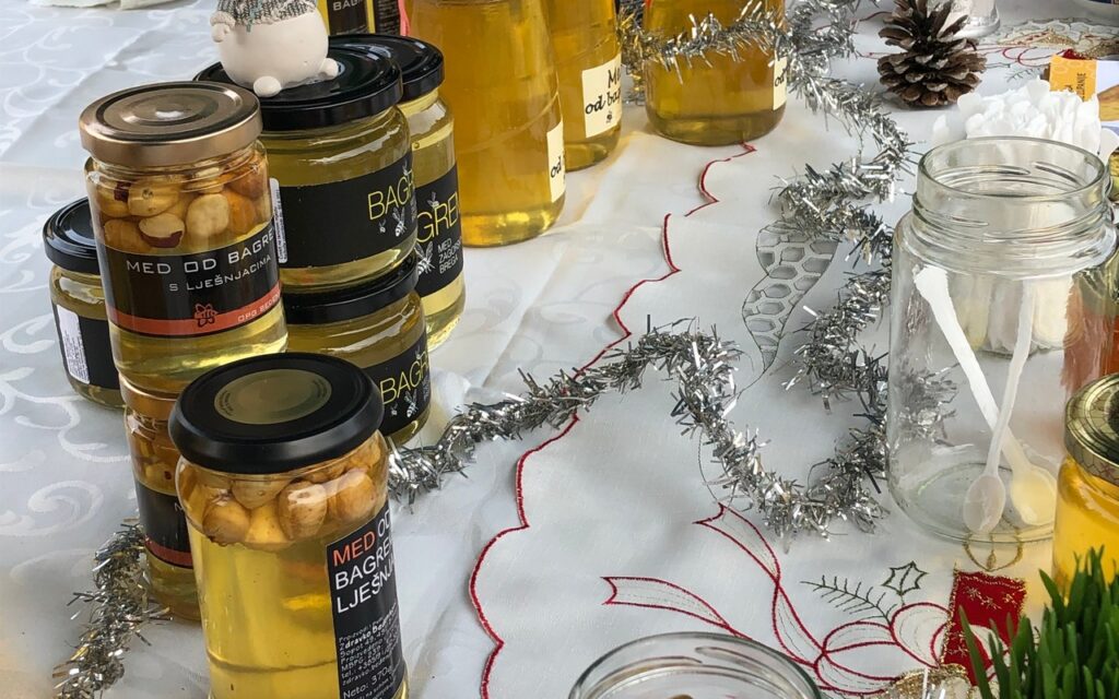 zagorski-bagremov-med-cvjetni-livadni_13