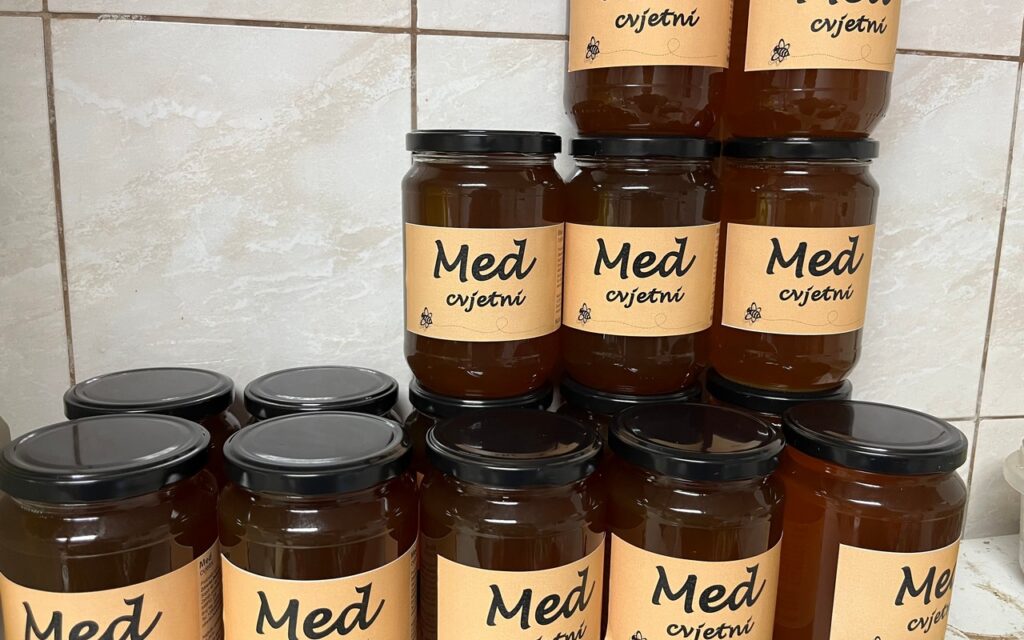 zagorski-bagremov-med-cvjetni-livadni_22